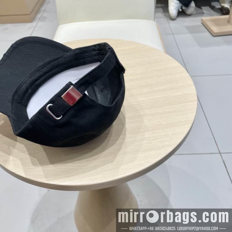 Miumiu Hat 040202