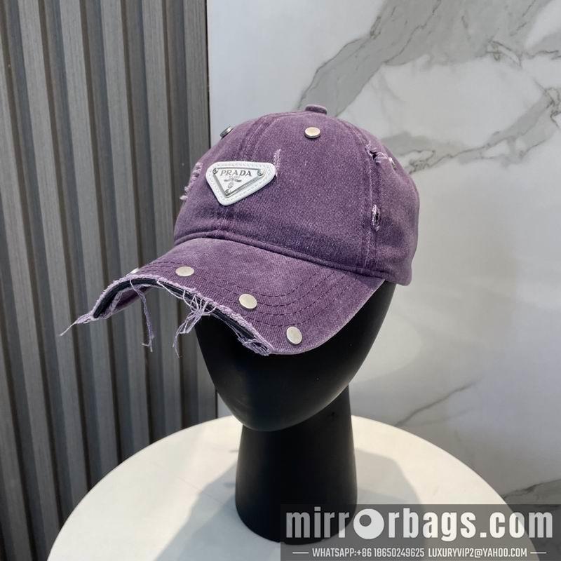 Prada Hat 040202