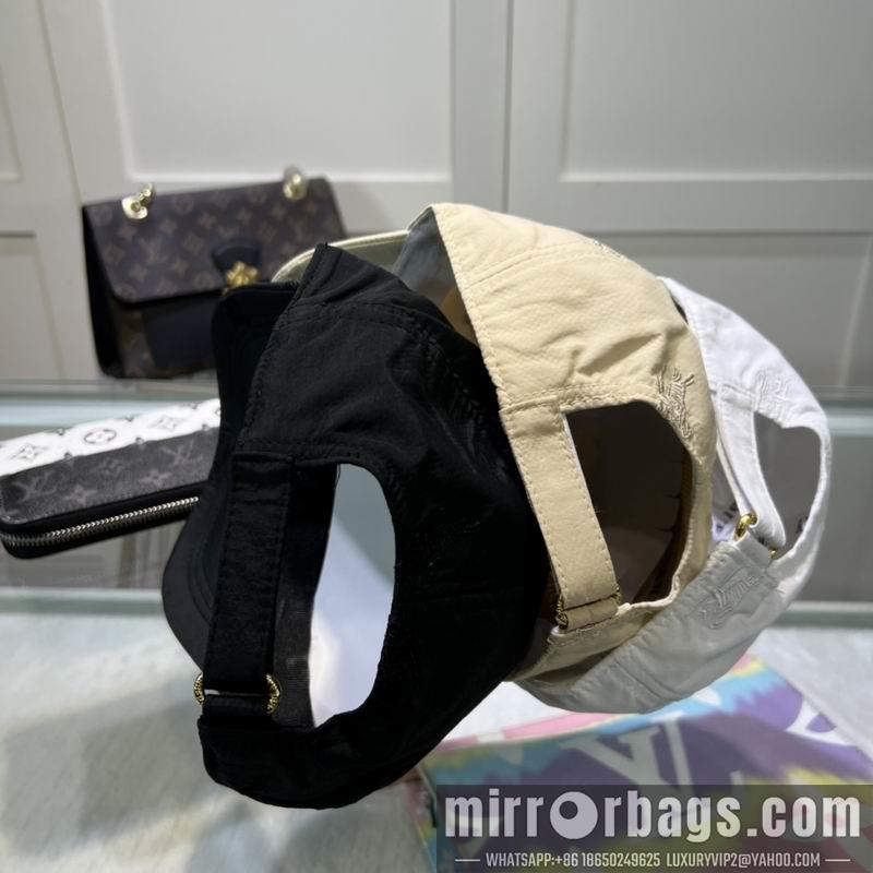 MiuMiu Hat hm12