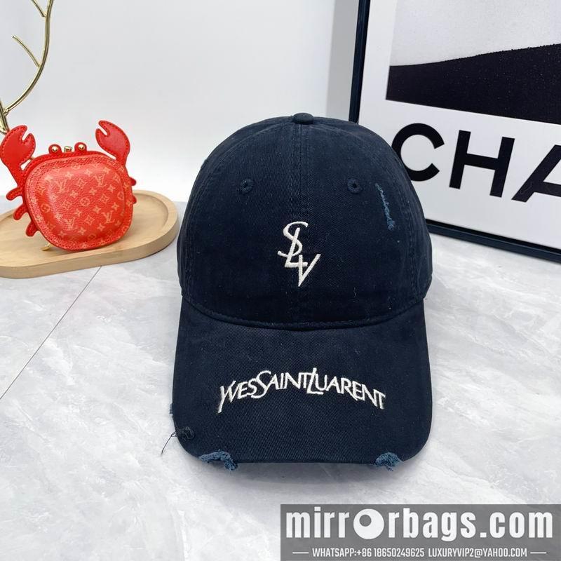 YSL Hat dx32