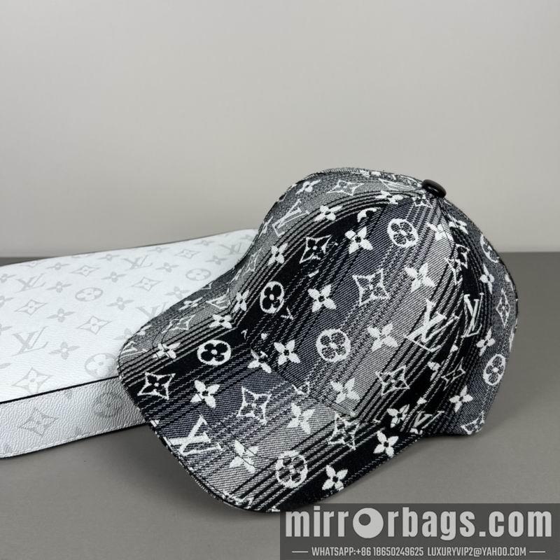 LV Hat dx72