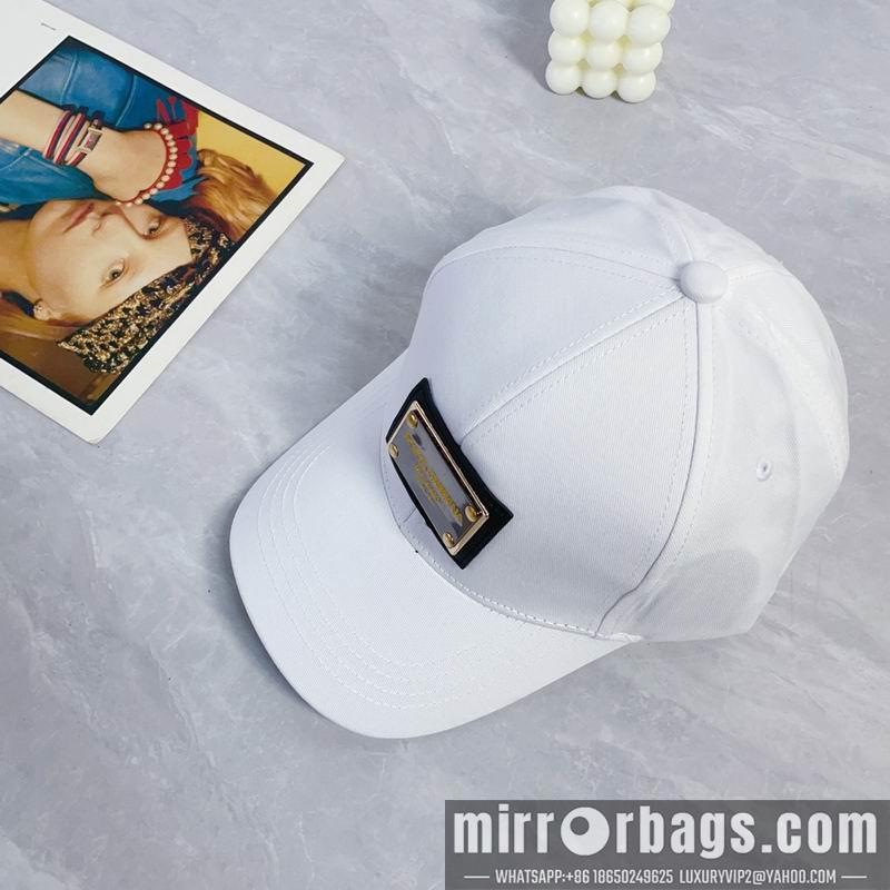 DG Hat dx15