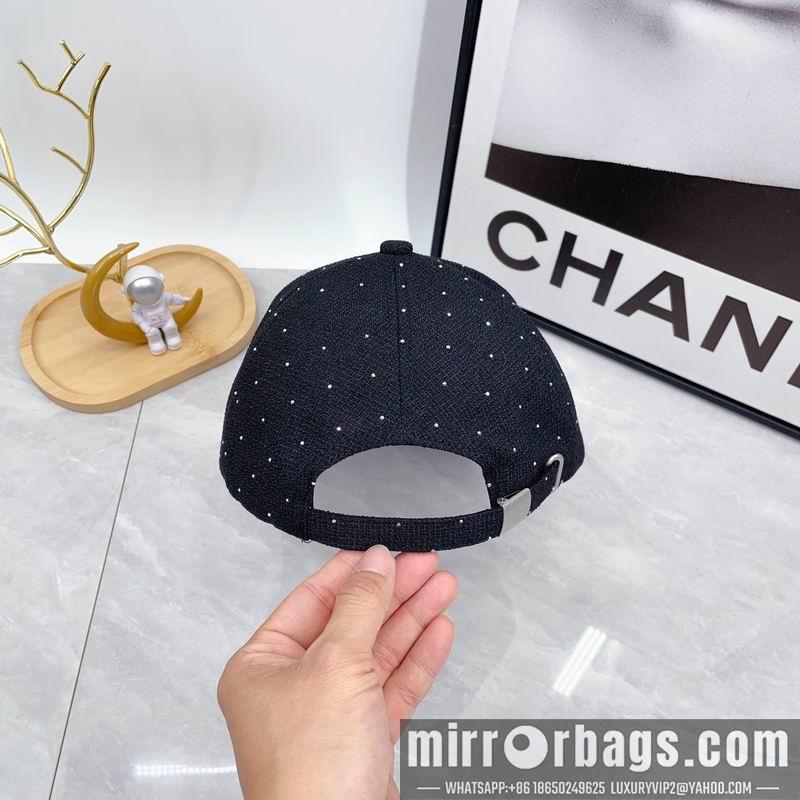 Chanel Hat dx51