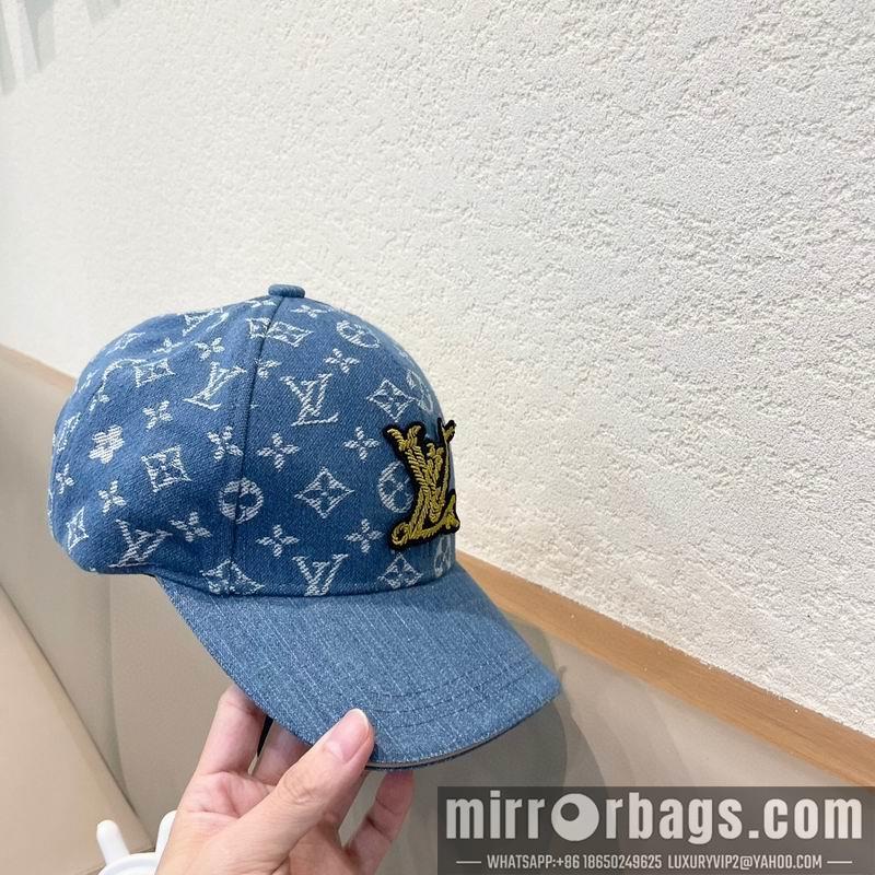 LV Hat 081804