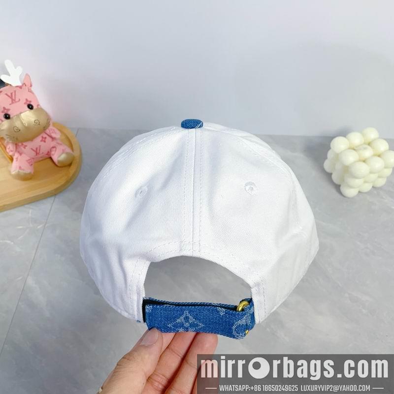 LV Hat dx35