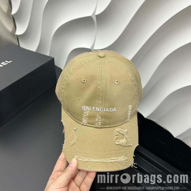 Balenciaga Hat dx15