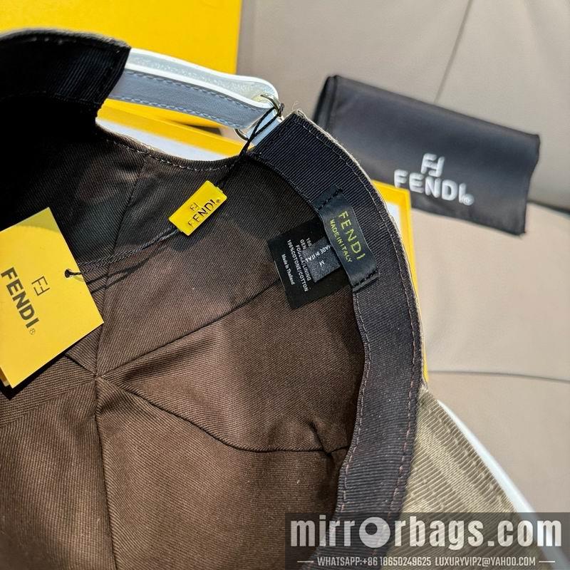 Fendi Hat dx65