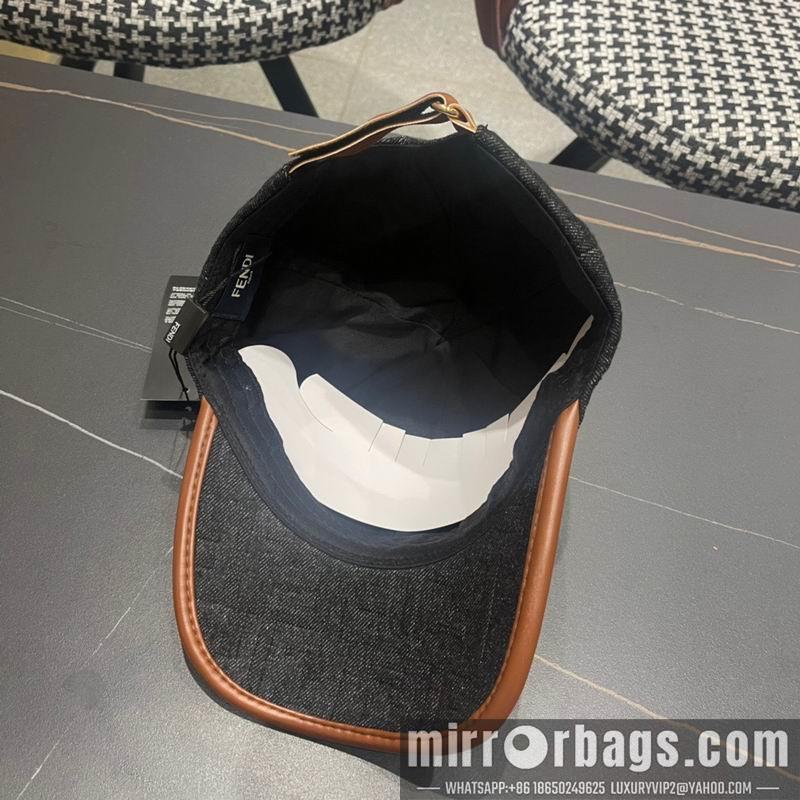 Fendi Hat 042702