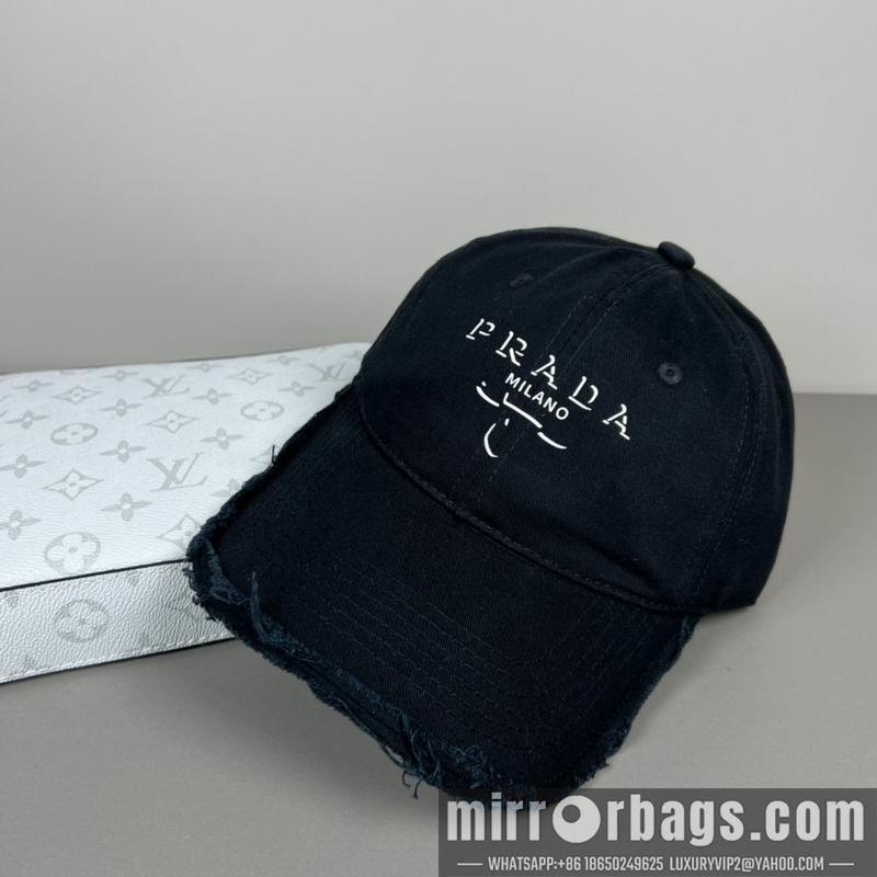Prada Hat dx30