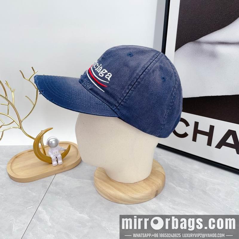 Balenciaga Hat dx50