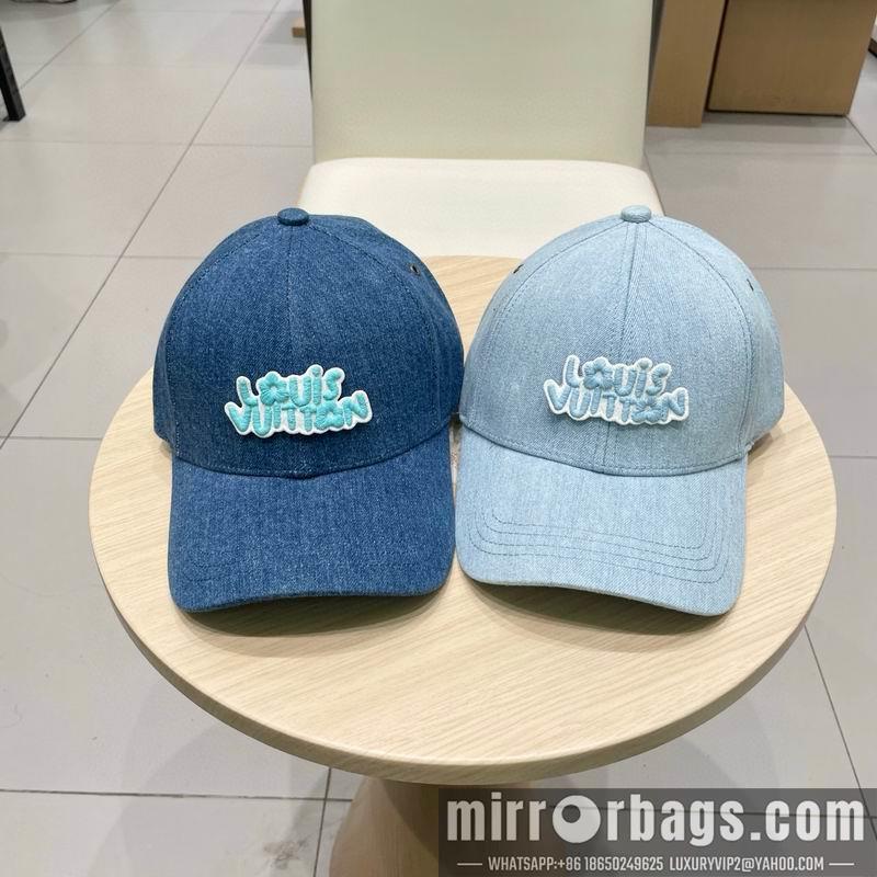 LV Hat 041403
