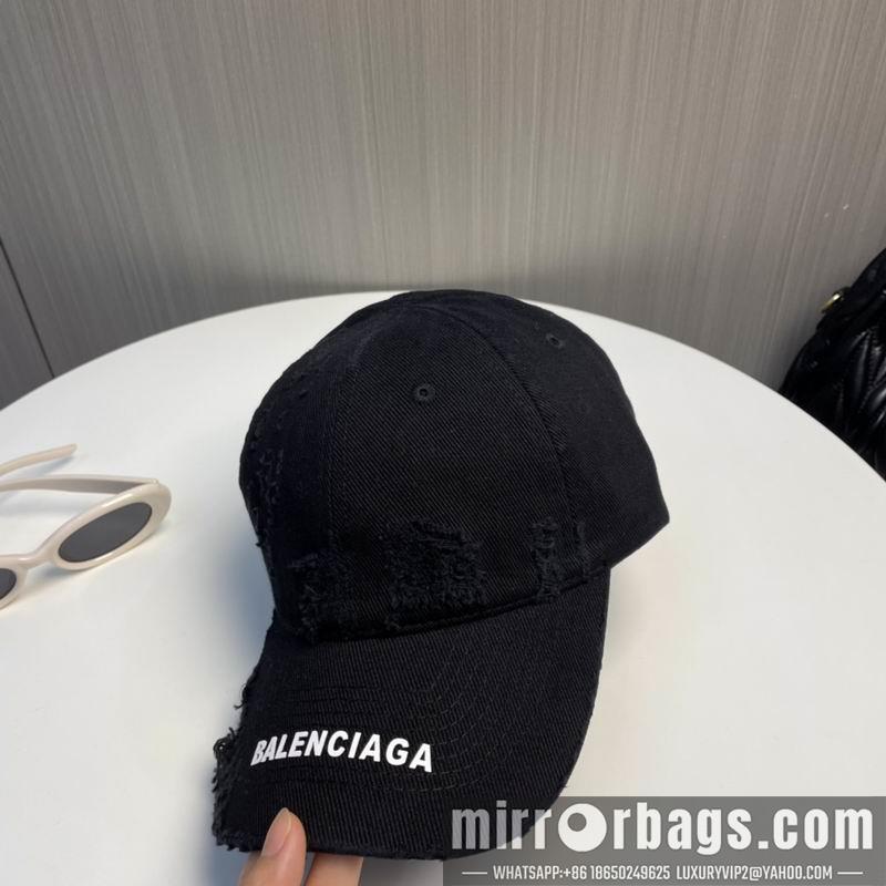 Balenciaga Hat 100702