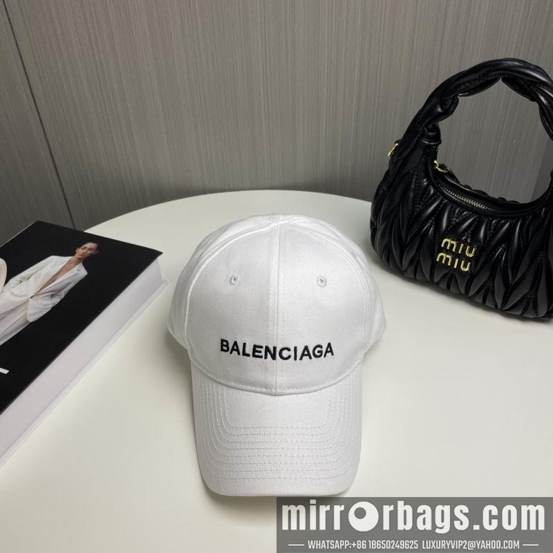 Balenciaga Hat dx85