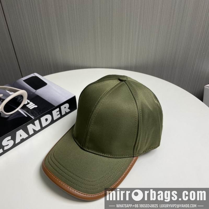 Prada Hat dx27