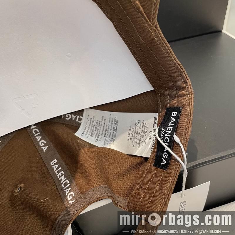 Balenciaga Hat dx64