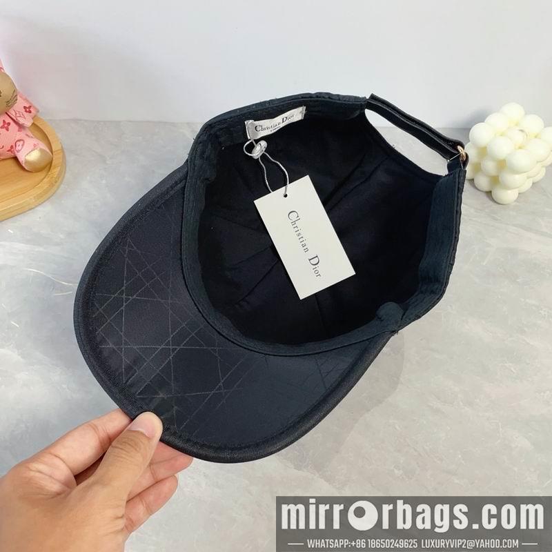Dior Hat dx57