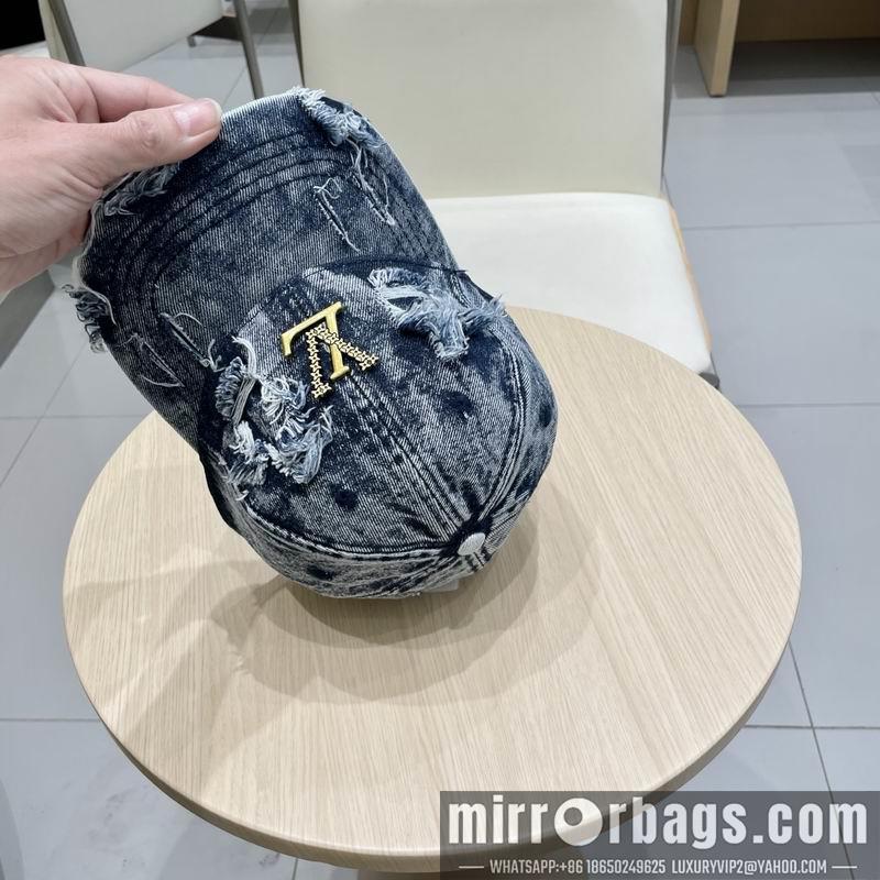 LV Hat 030743