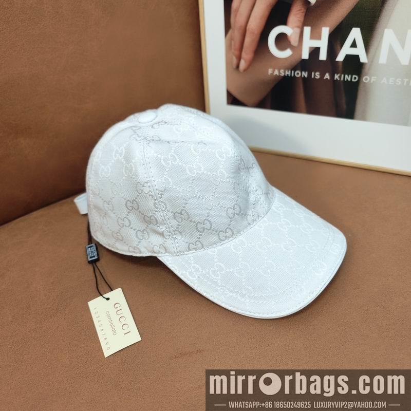 Gucci Hat dx102