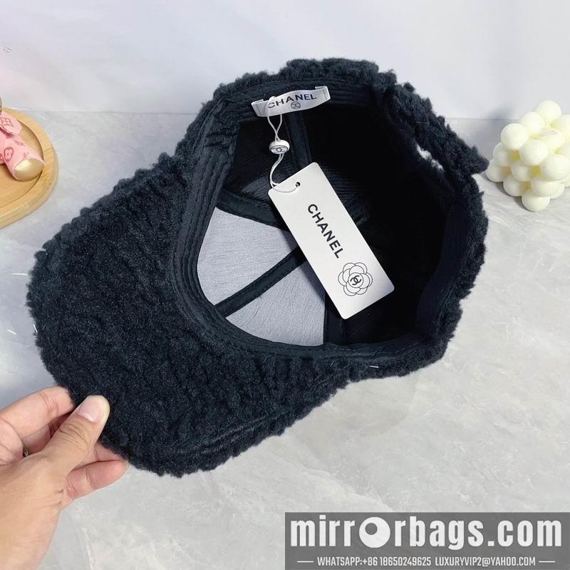 Chanel Hat dx41