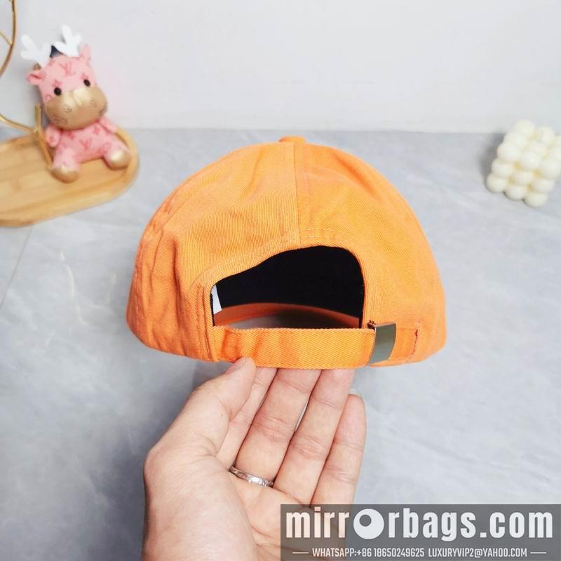 CK Hat dx02