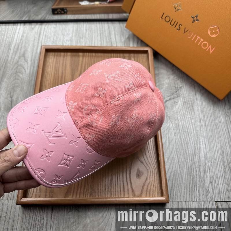 LV Hat dx147