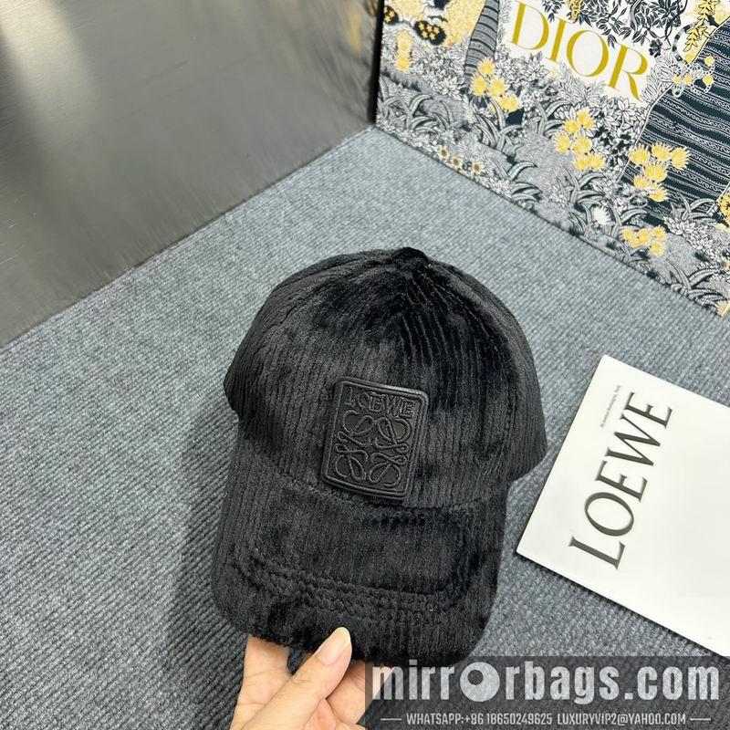 Loewe Hat dx24