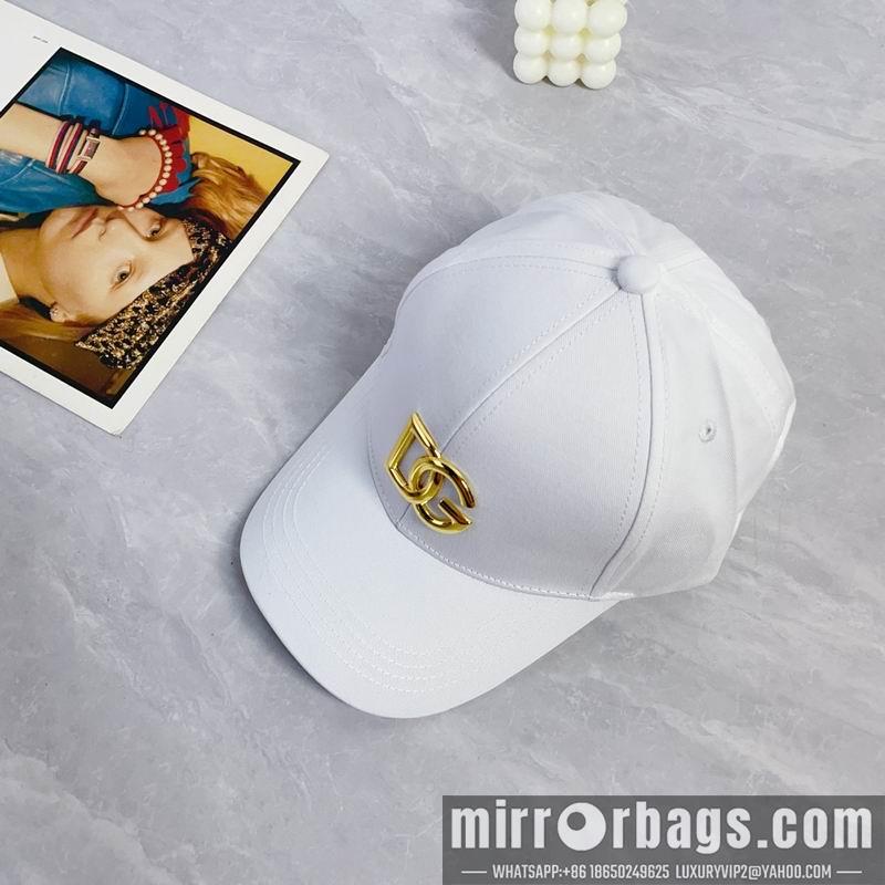 DG Hat dx14