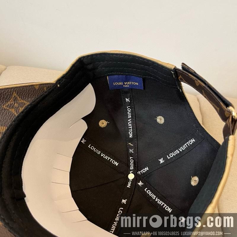 LV Hat dx33