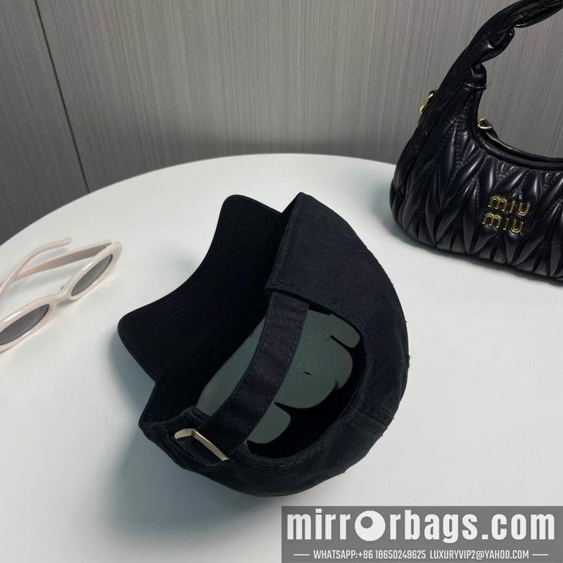 Miumiu Hat 030966