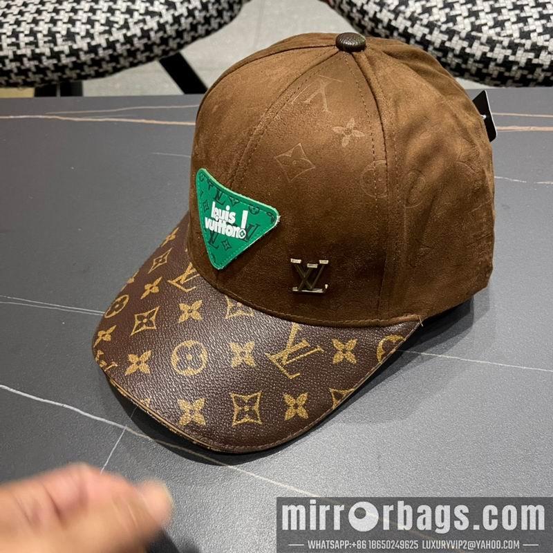 LV Hat 050702