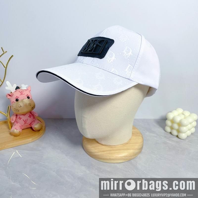 Dior Hat dx47