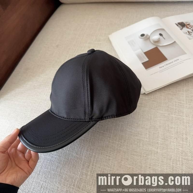 Prada Hat dx74
