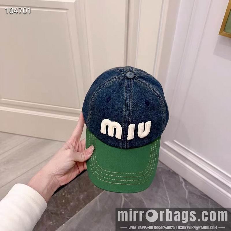 Miumiu Hat 050702