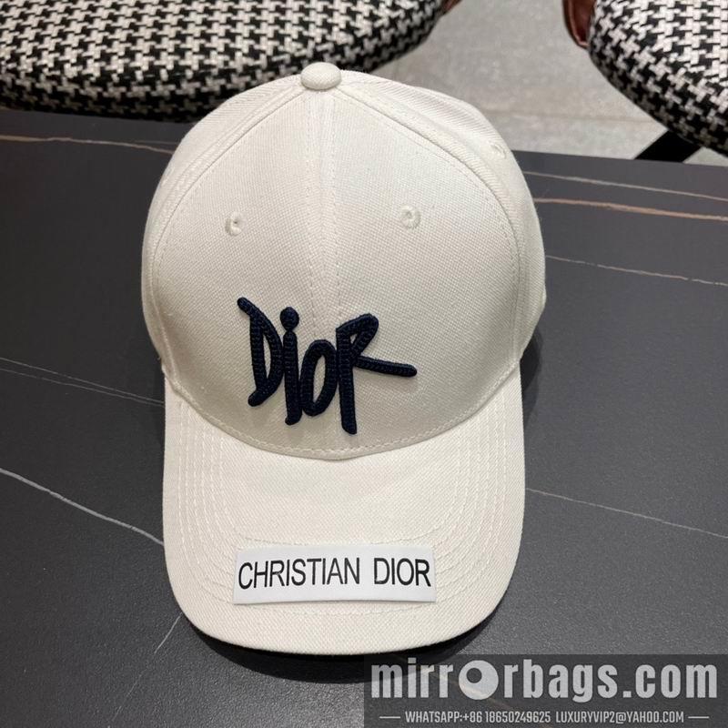 Dior Hat 121401