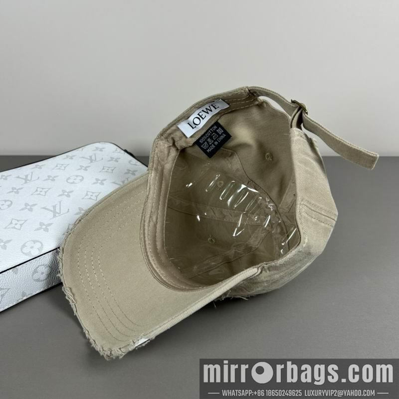 Loewe Hat dx42