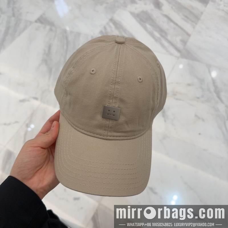 Acne Hat dx20