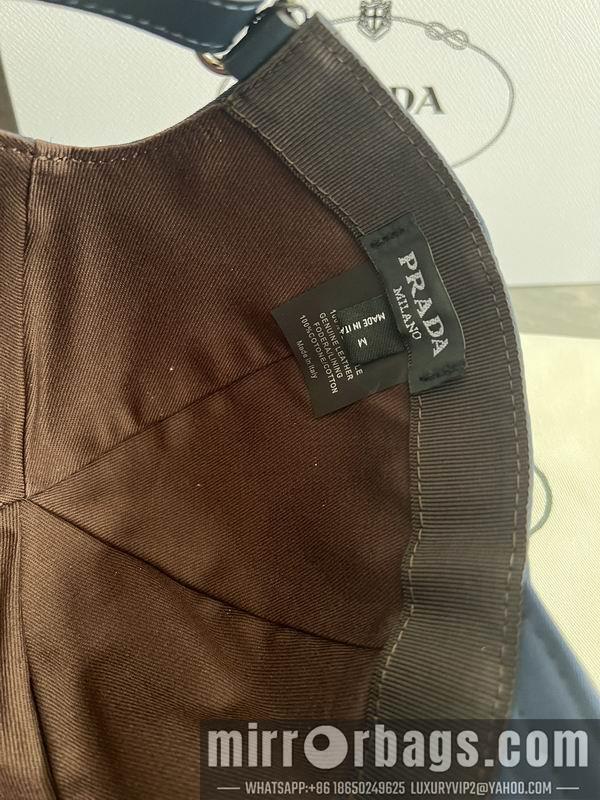 Prada Hat dx48