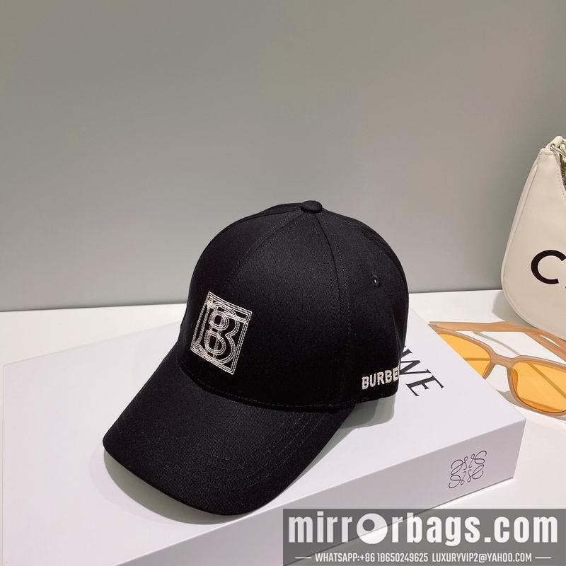 Burberry Hat 050702