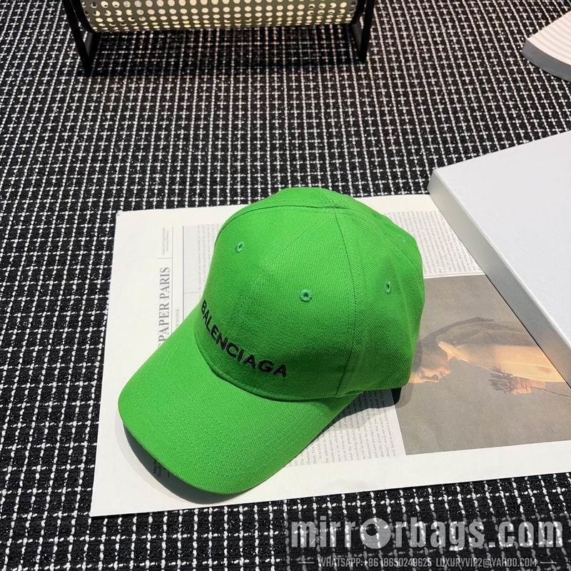 Balenciaga Hat dx07