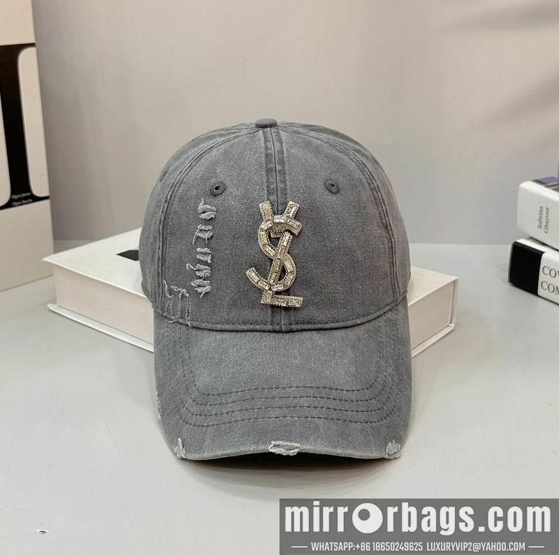 YSL Hat dx07