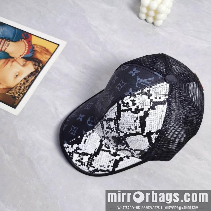 LV Hat dx26