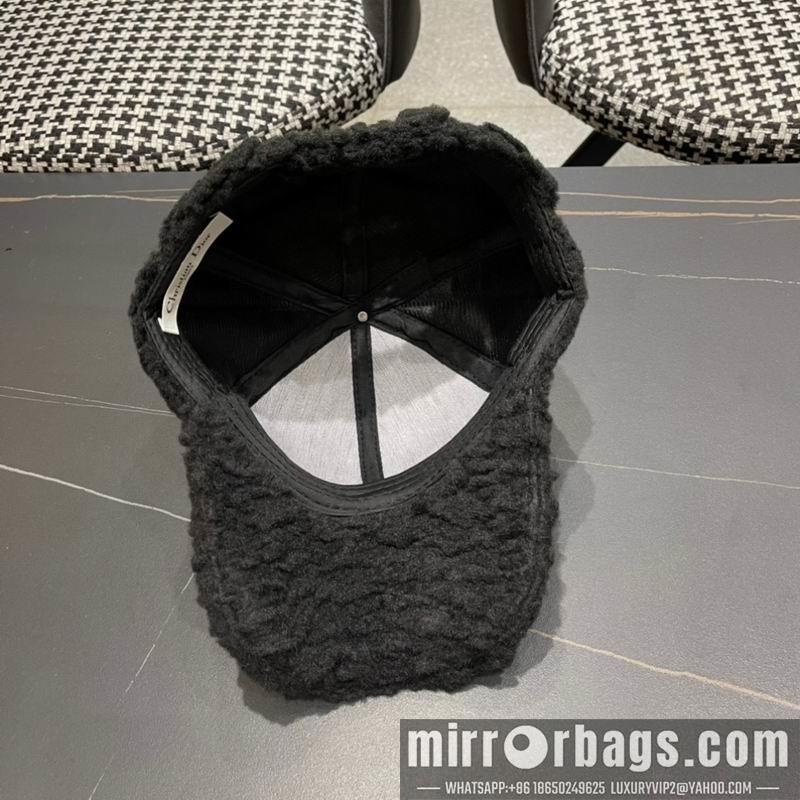 Dior Hat 010701