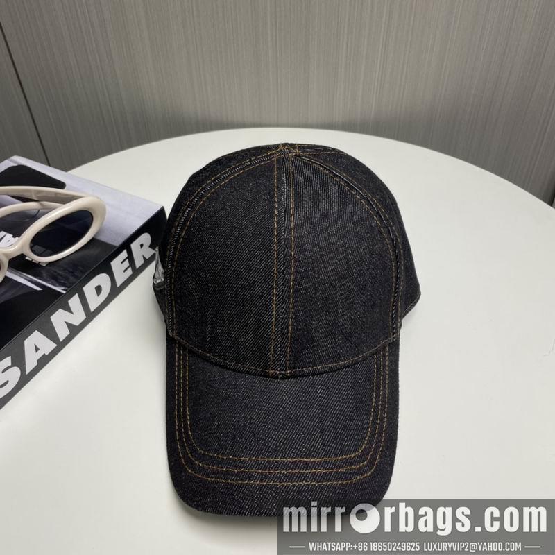 Prada Hat 010401