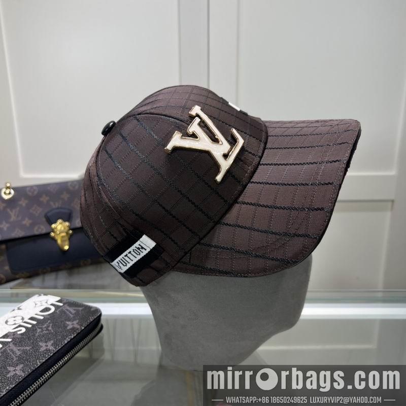 LV Hat dx114