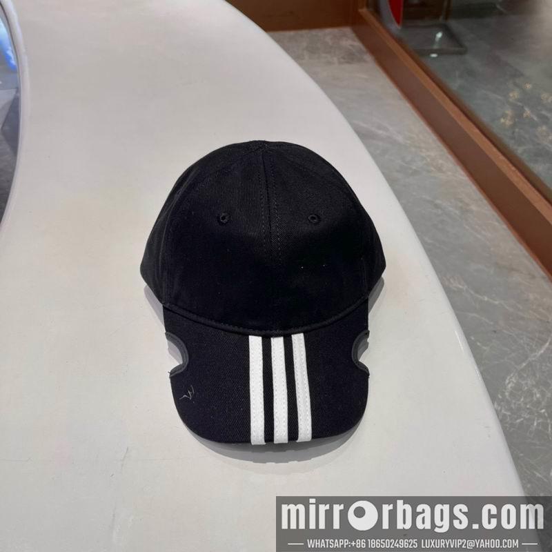 Balenciaga Hat 082602