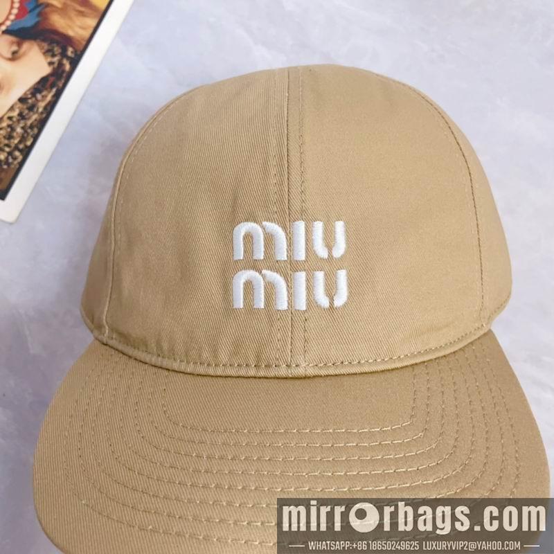 Miumiu Hat dx30