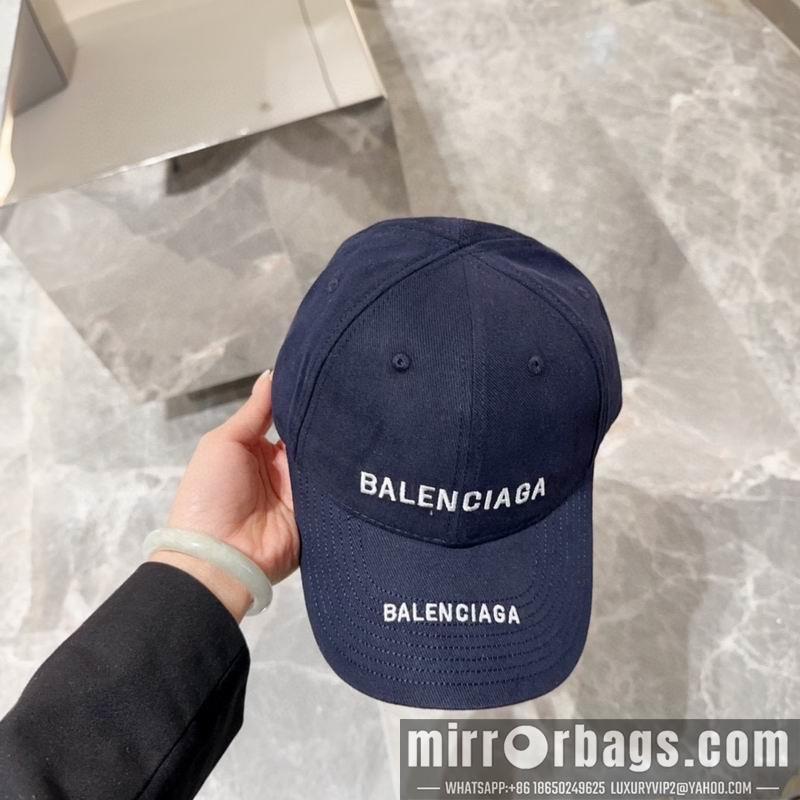 Balenciaga Hat 072301