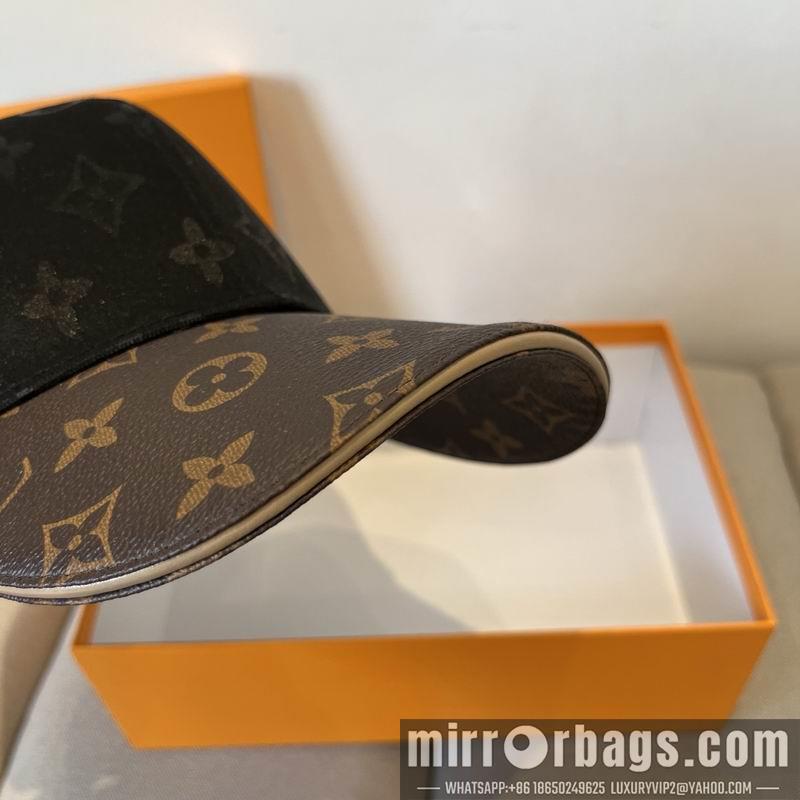 LV Hat dx65