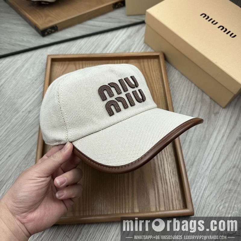 Miumiu Hat dx61