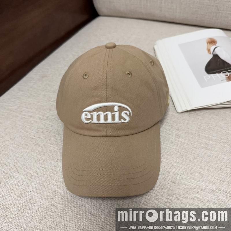 Emis Hat dx05